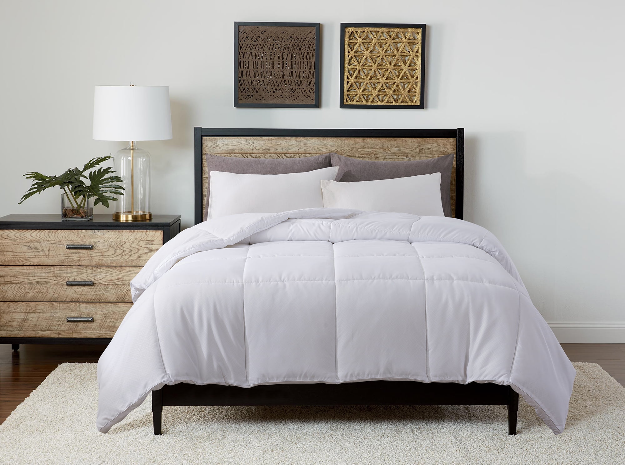 European Gusset Down Alternative Comforter - Twin