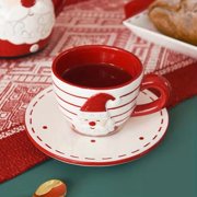 European-Style Santa Claus Ceramic Coffee Cup and Saucer Set - Festive Embossed Tea Set for Holiday Celebrations