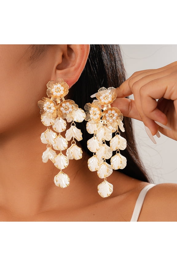 European and American Imitation Pearl Shell Flower Tassel Silver Needle Earrings Vintage Exaggerated Personality Fashion High-end Earrings