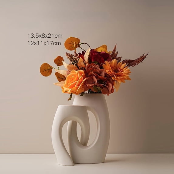 European-style Instagram-worthy white ceramic art vase, high-end floral arrangement ornament, cross-border e-commerce.