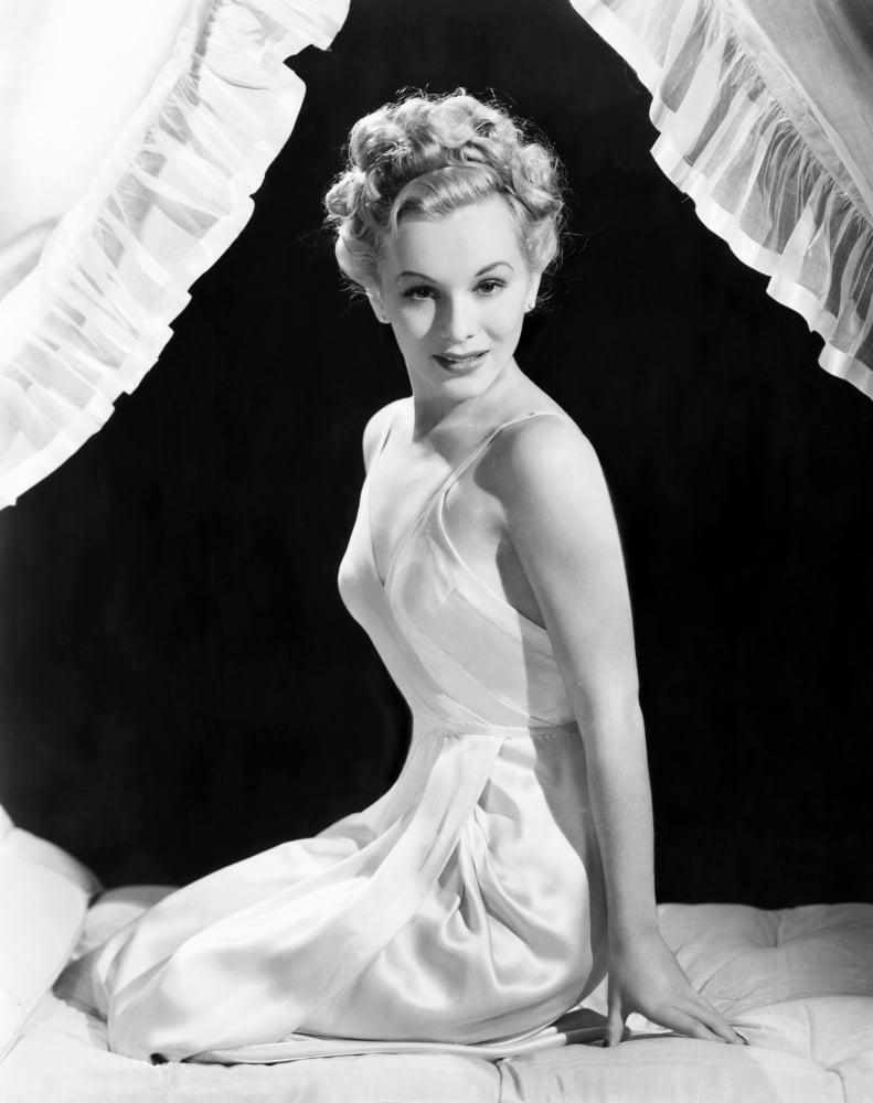 Eva Gabor Canvas Art - (16 x 20)