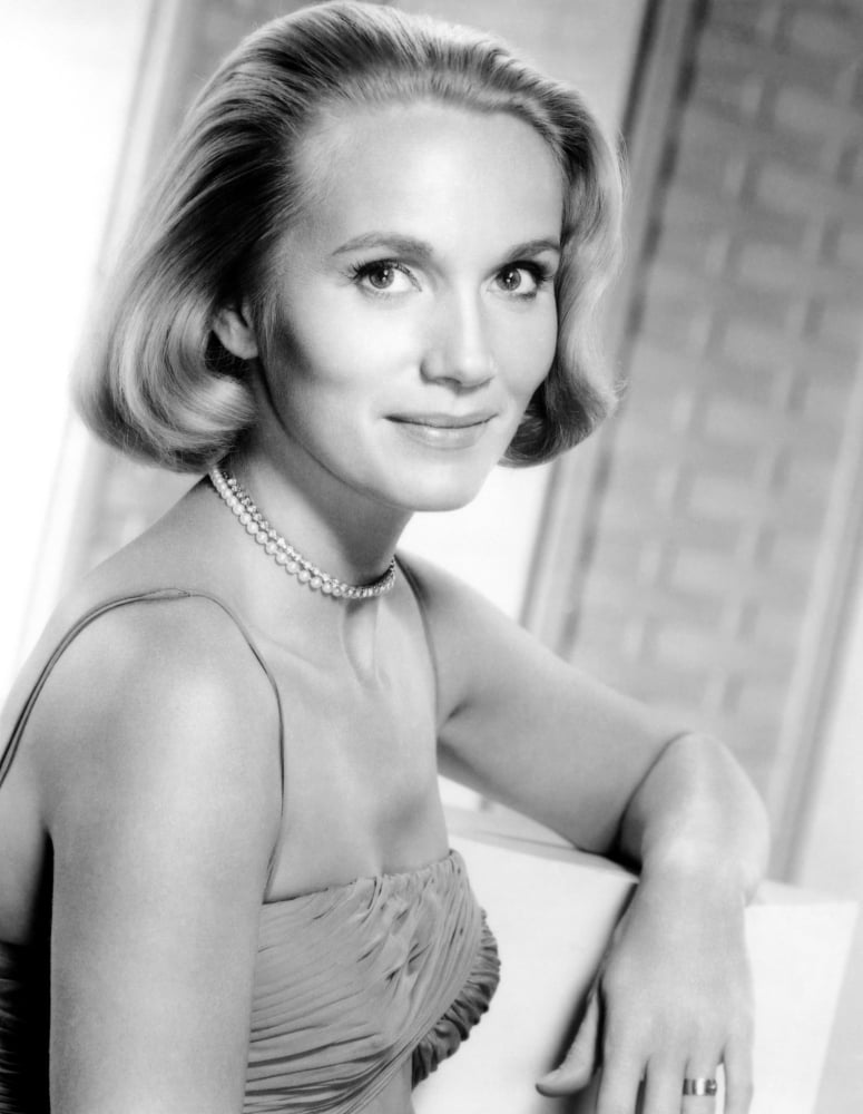 Eva Marie Saint Canvas Art - (16 x 20)