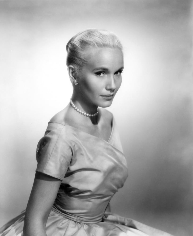 Eva Marie Saint Canvas Art - (16 x 20)