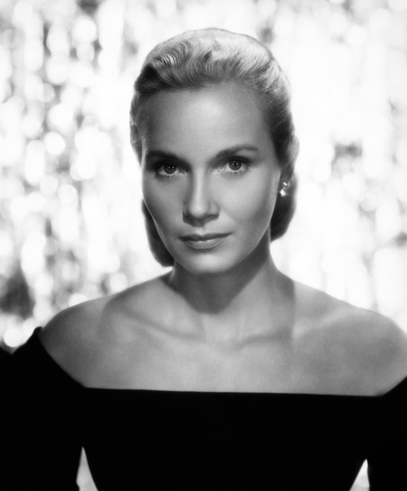 Eva Marie Saint Canvas Art - (16 x 20)