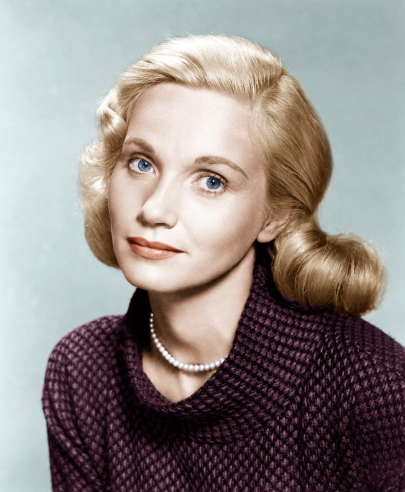 Eva Marie Saint Canvas Art -  (16 x 20)