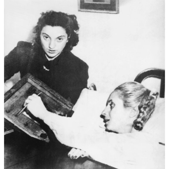 Eva Peron History (24 x 36)