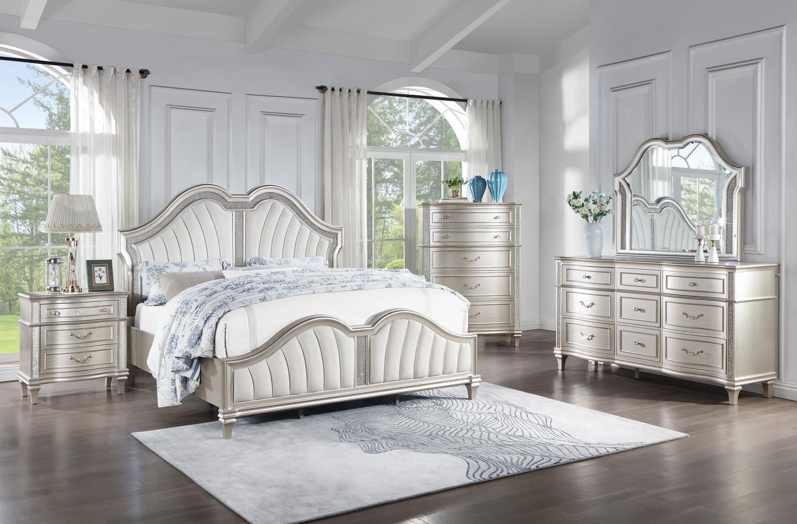 Evangeline 4-piece Upholstered Platform Queen Bedroom Set Ivory and Silver Oak