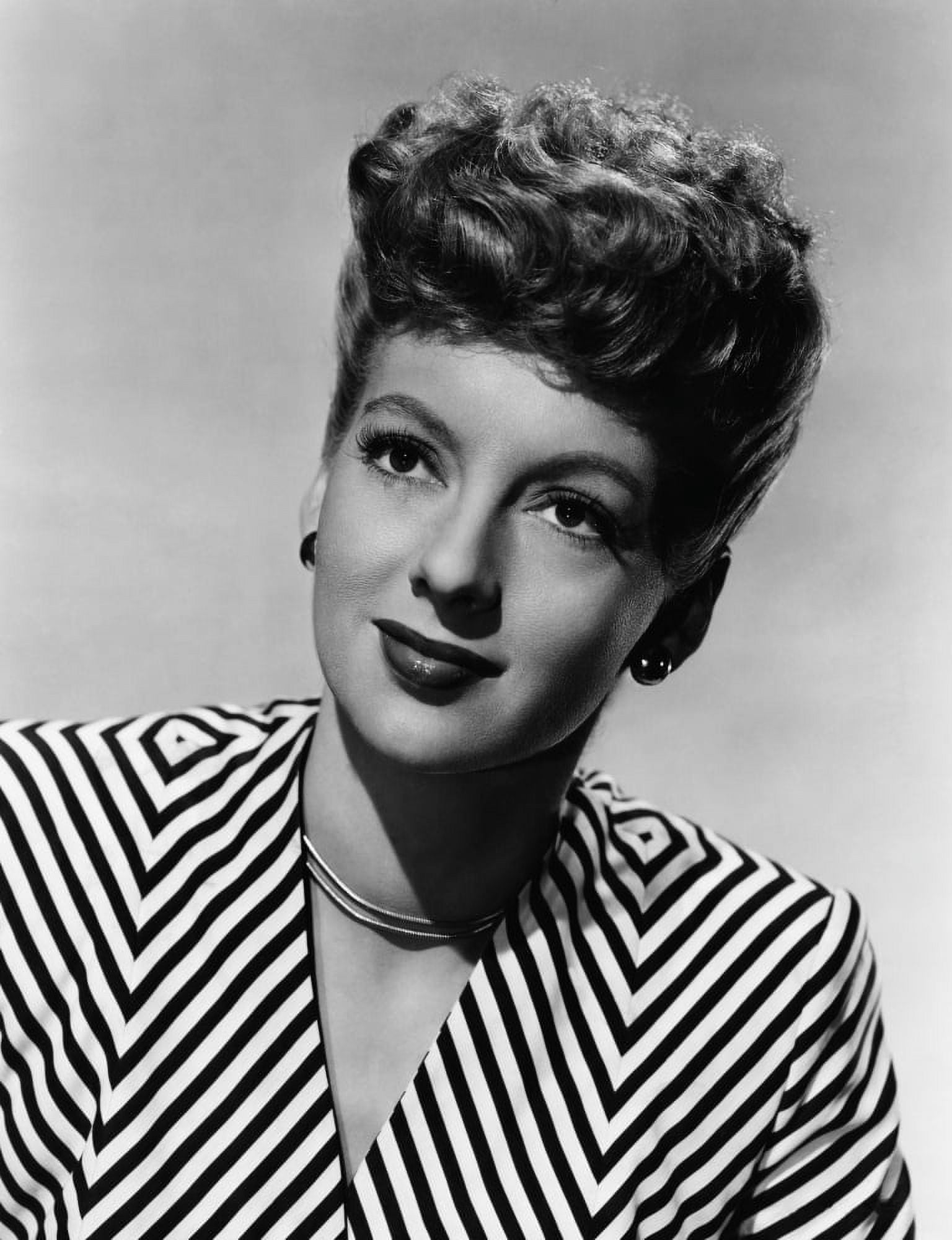 Evelyn Keyes Canvas Art -  (16 x 20)