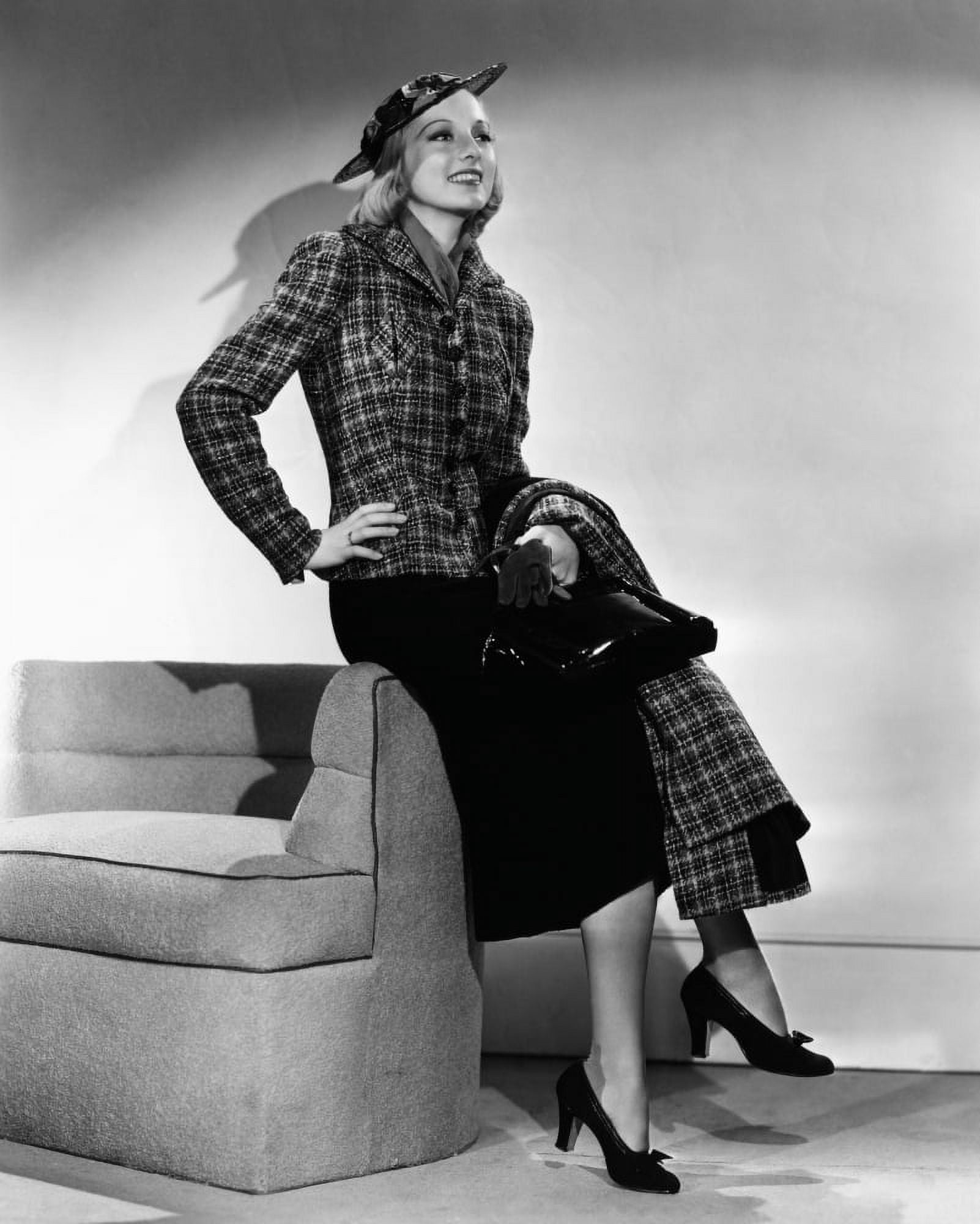 Evelyn Keyes Canvas Art - (16 x 20)