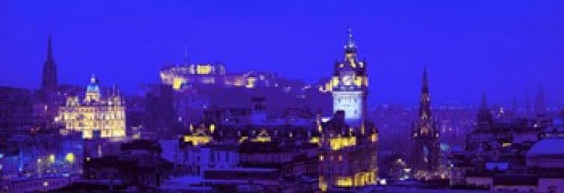 Evening Royal Castle Edinburgh Scotland United Kingdom Canvas Art - Panoramic Images (18 x 7)
