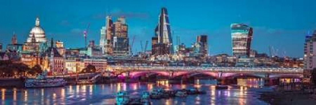 Evening view of Blackfriars Bridge over River Thames with London skyline Canvas Art - Assaf Frank (12 x 36)