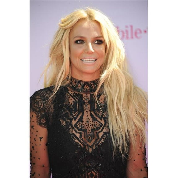 Everett Collection Britney Spears At Arrivals for 2016 Billboard Music Awards - Arrivals 1 T-Mobile Arena Las Vegas Nv May 22 2016 Photo by Elizabeth Goodenough Photo Print, 16 x 20 - Large