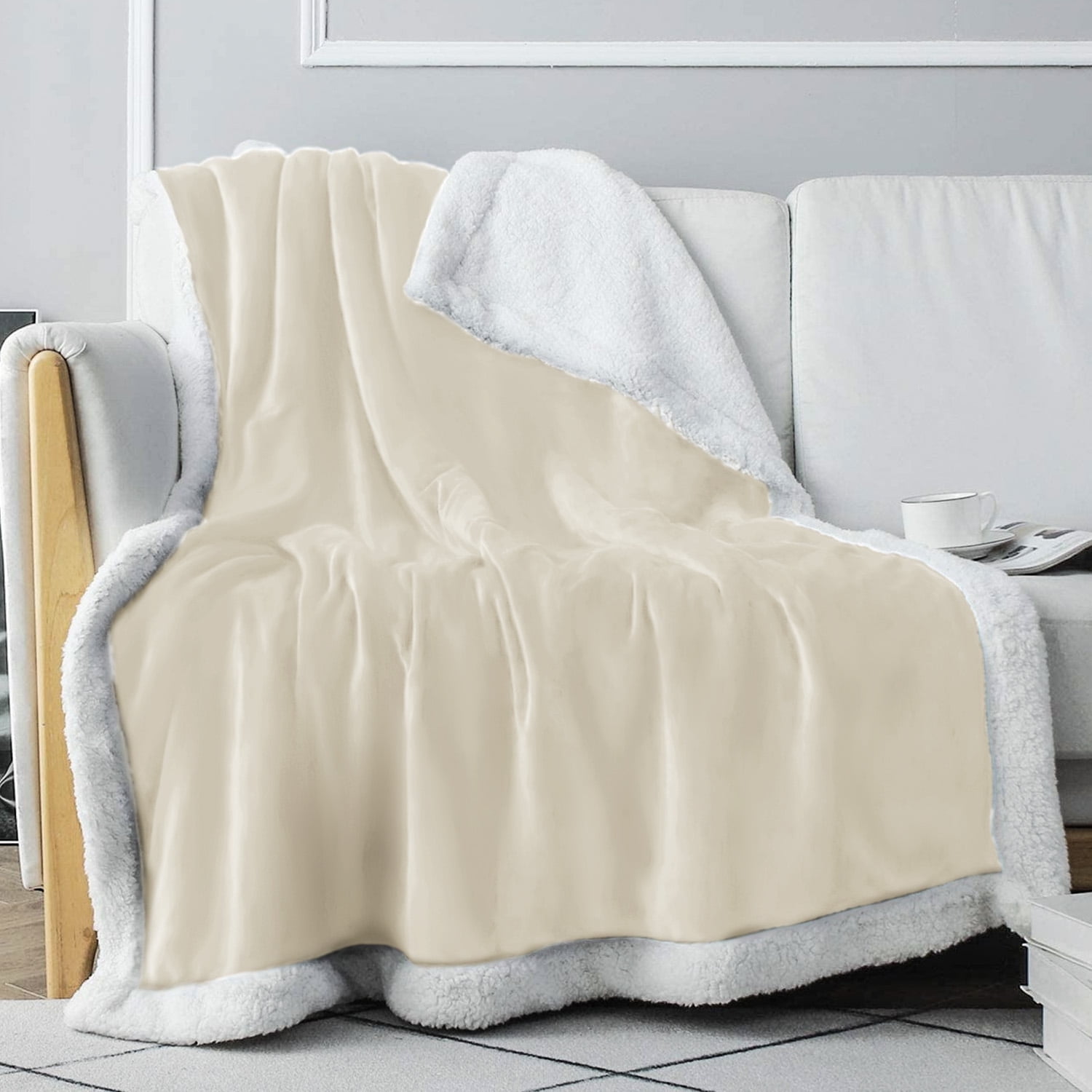 Snow White Reversible Sherpa Fleece Throw Blanket 50 x 65 in