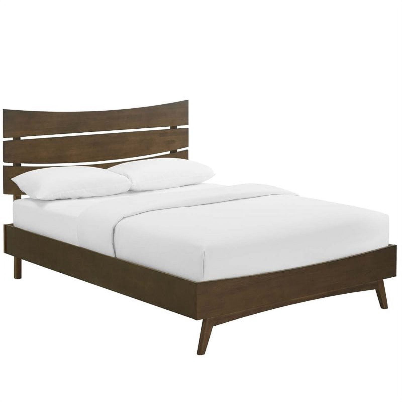 Everly Queen Wood Bed - Walnut