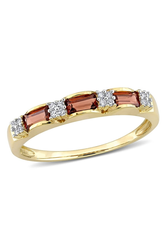 Women's Garnet 10k Yellow Gold Ring