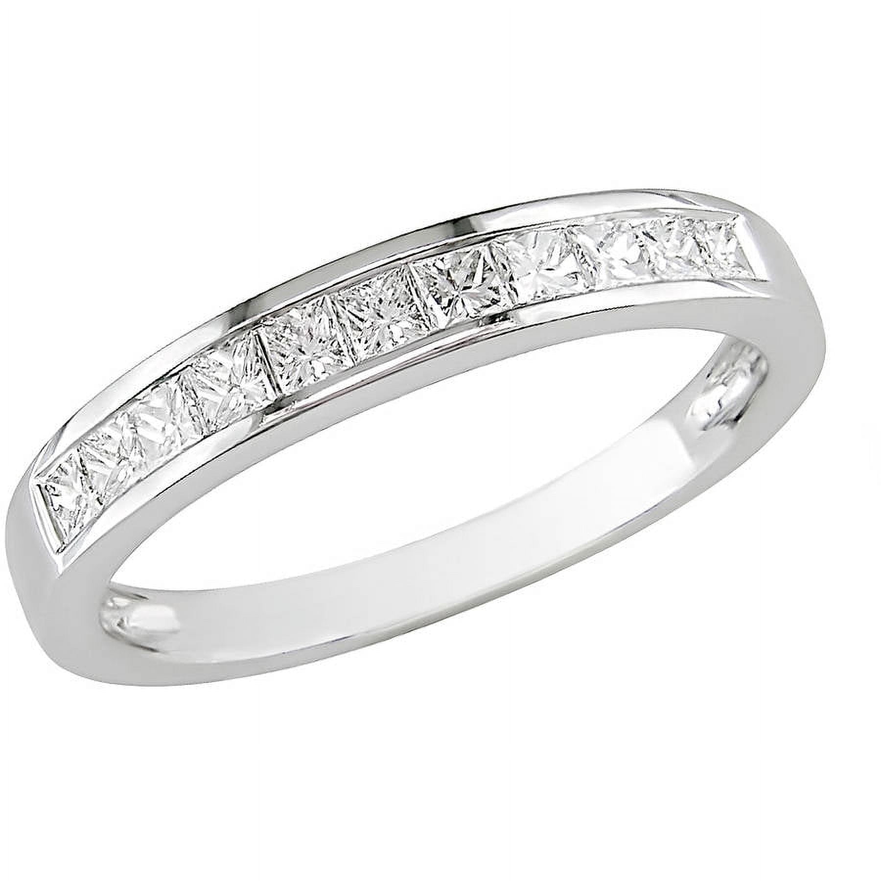 Everly Women's Diamond Ring