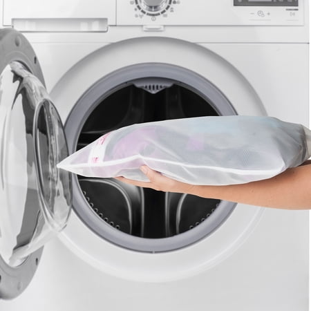 Everyday Home Mesh Laundry Bags, 4 Pack, 2 Medium & 2 Large