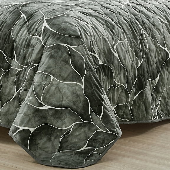 Evjk 3-Piece Decorative Lightweight Bedspread Set – Breathable, Microfiber with Chic Print, Queen