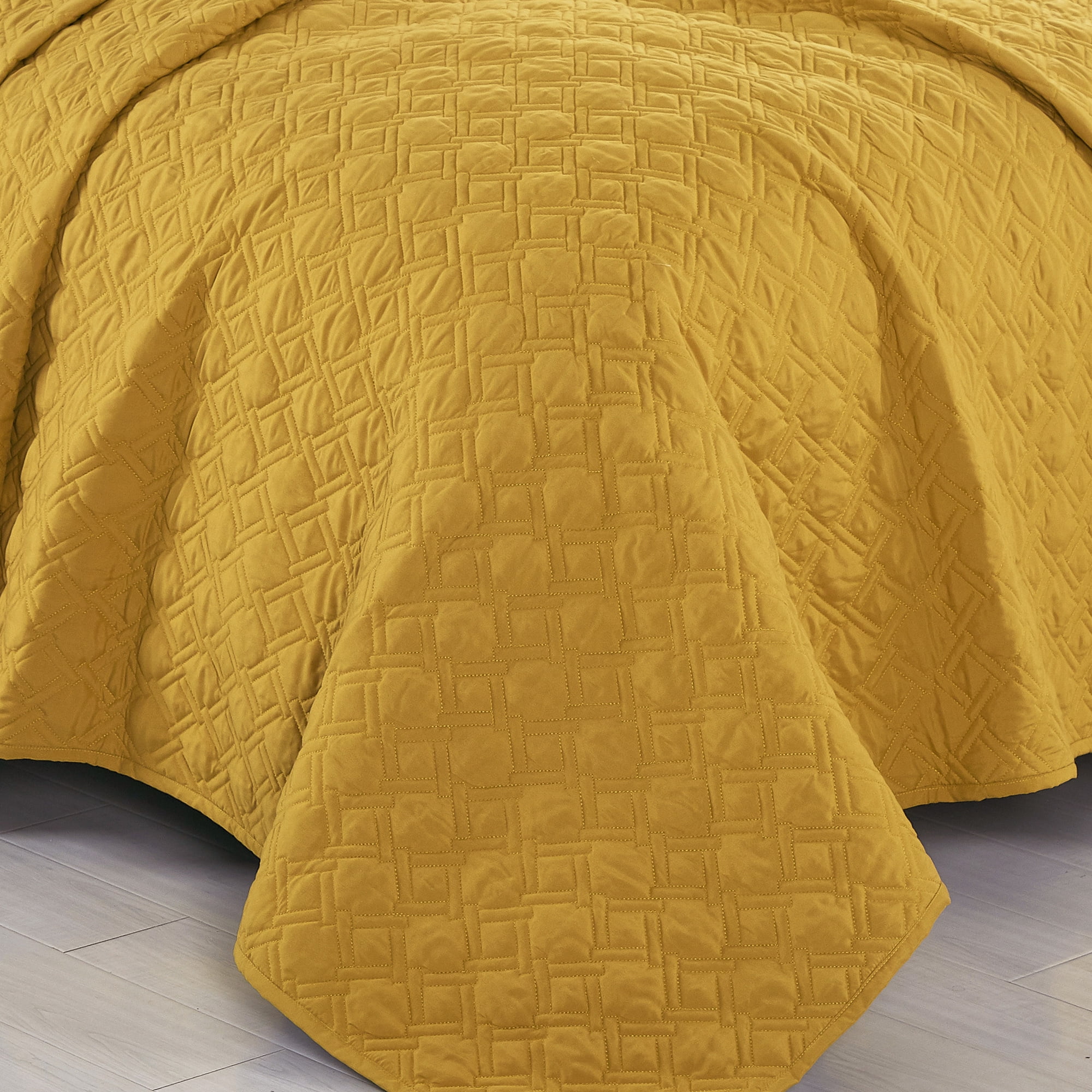 Evjk 3-Piece Decorative Lightweight Bedspread Set – Breathable, Microfiber with Soft Solid, Queen