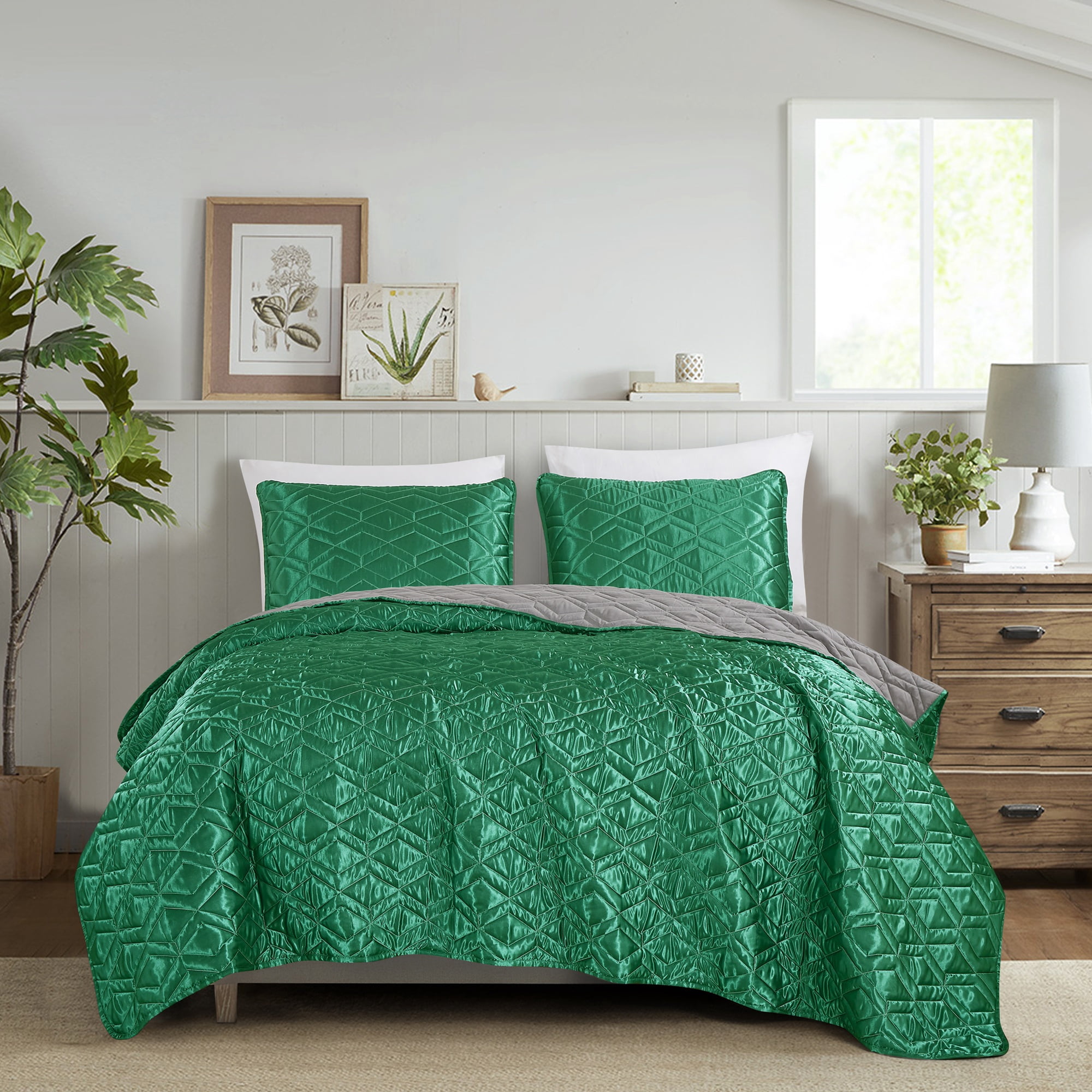 Evjk 3-Piece Decorative Lightweight Bedspread Set – Breathable, Satin with Soft Solid, Queen