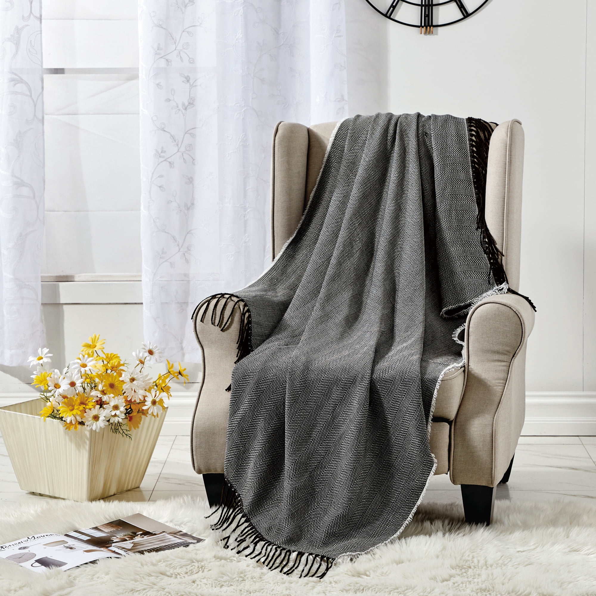 Evjk Luxury Single Piece Throw Blanket – 50"x63", Soft Cozy Decorative Sofa & Bed Accent
