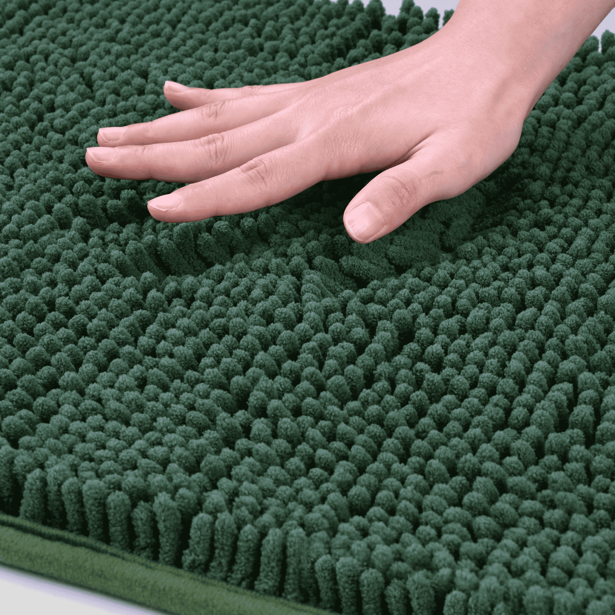 Evlmd Bathroom Rugs, Extra Soft Absorbent Shaggy Chenille Bath Rugs, Non-Slip Hunter Green Bath Mats for Bathroom Floor Tub and Shower, Home Decor Accessories, 24" X 59"