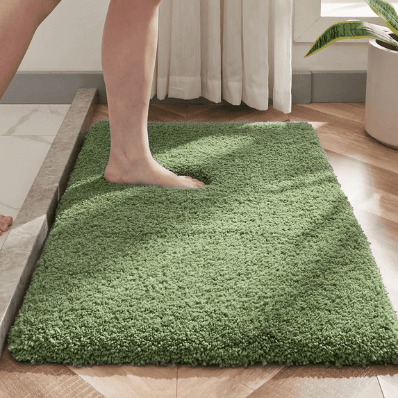 Evlmd Bathroom Rugs, Green Shaggy Soft and Absorbent Bath Rug, Non-Slip, Thick Plush Machine Washable Dry Bath Mats for Bathroom, Tub and Shower, 24" x 16"