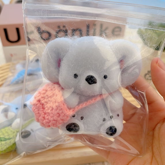 Evora Anxiety Relief Koala, Squishy Stress Play Sets, 4X3 in, Random Strap tone, Anxiety Relief Items Fidget, desktop decor, Calm Tension, Gifting Occasion, Soft Gray Pink, 1 Pc