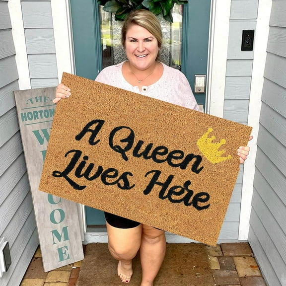 Ewgqwb Door Mat Floor Mat A queen lives here and speaks with a carpet