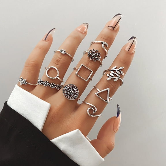 Womens Fashion Rings Set European Geometric Hollow Flower Design Alloy Metal Electroplated Finish Statement Ring Set