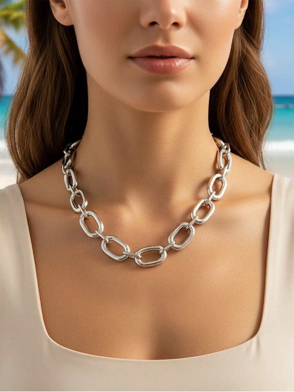 Exaggerated Large Link Chain Statement Necklace in Silver