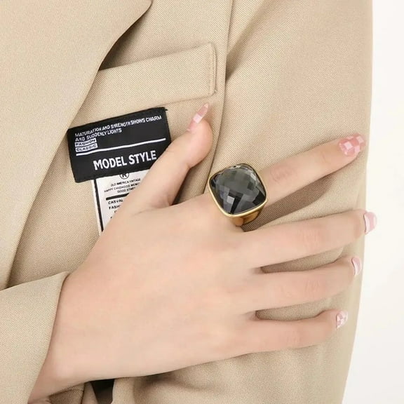 Exaggerated Modern Large Gemstone Women's Ring 14K Yellow Gold Jewelry