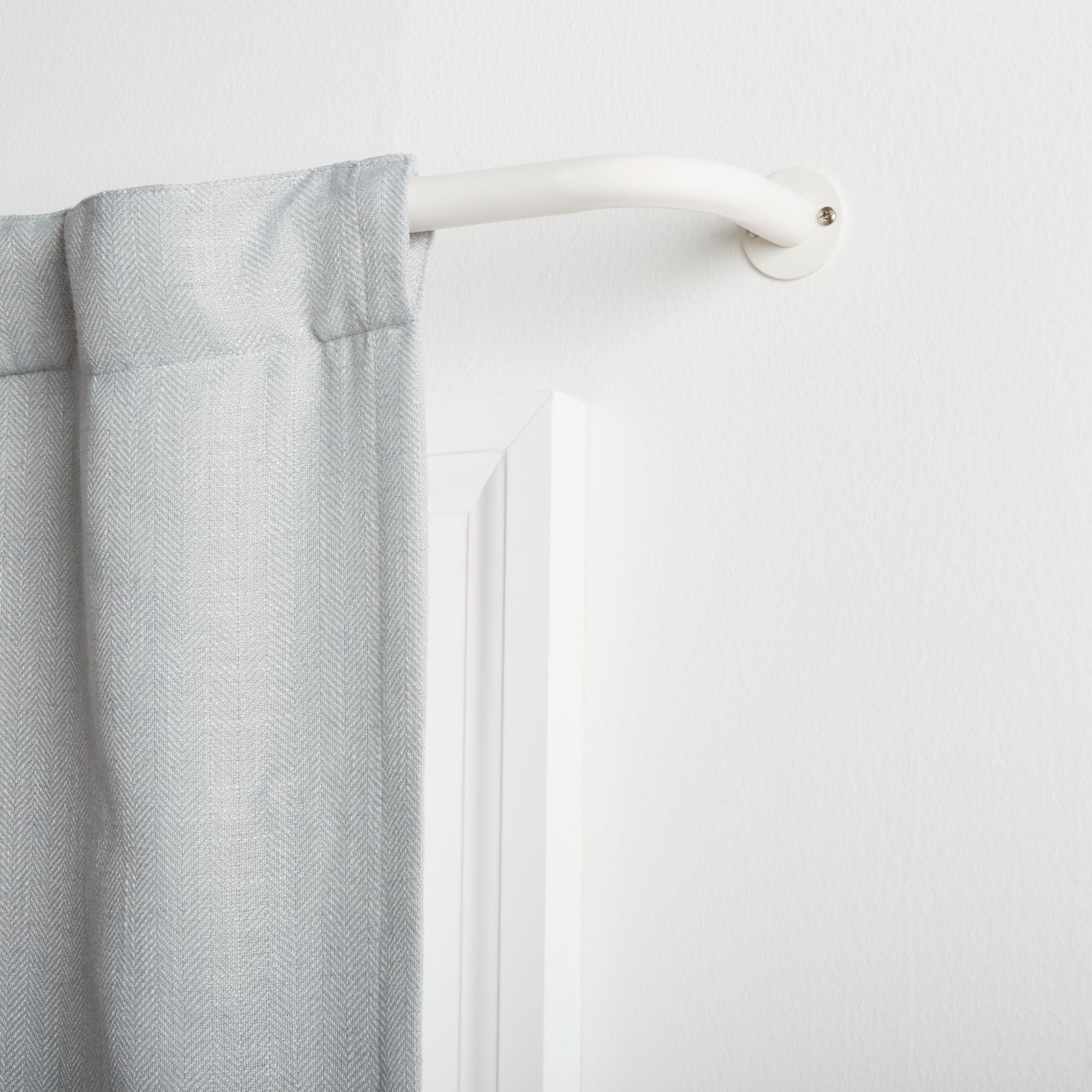 Exclusive Home Holden Wrap Around 1" Curtain Rod, Matte White, Adjustable 82.5"-120"