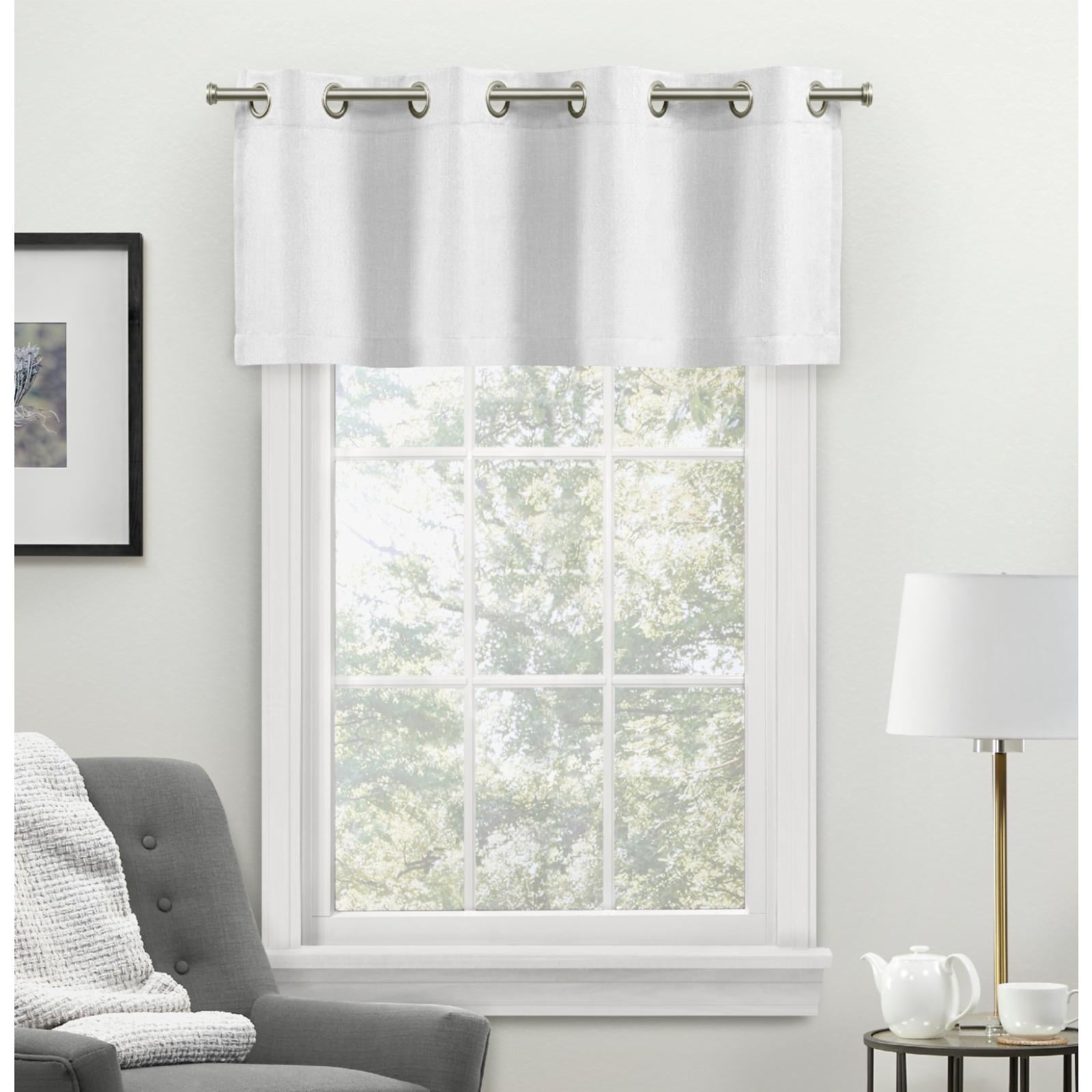 Winter White Linen-Look Light Filtering Grommet Valance