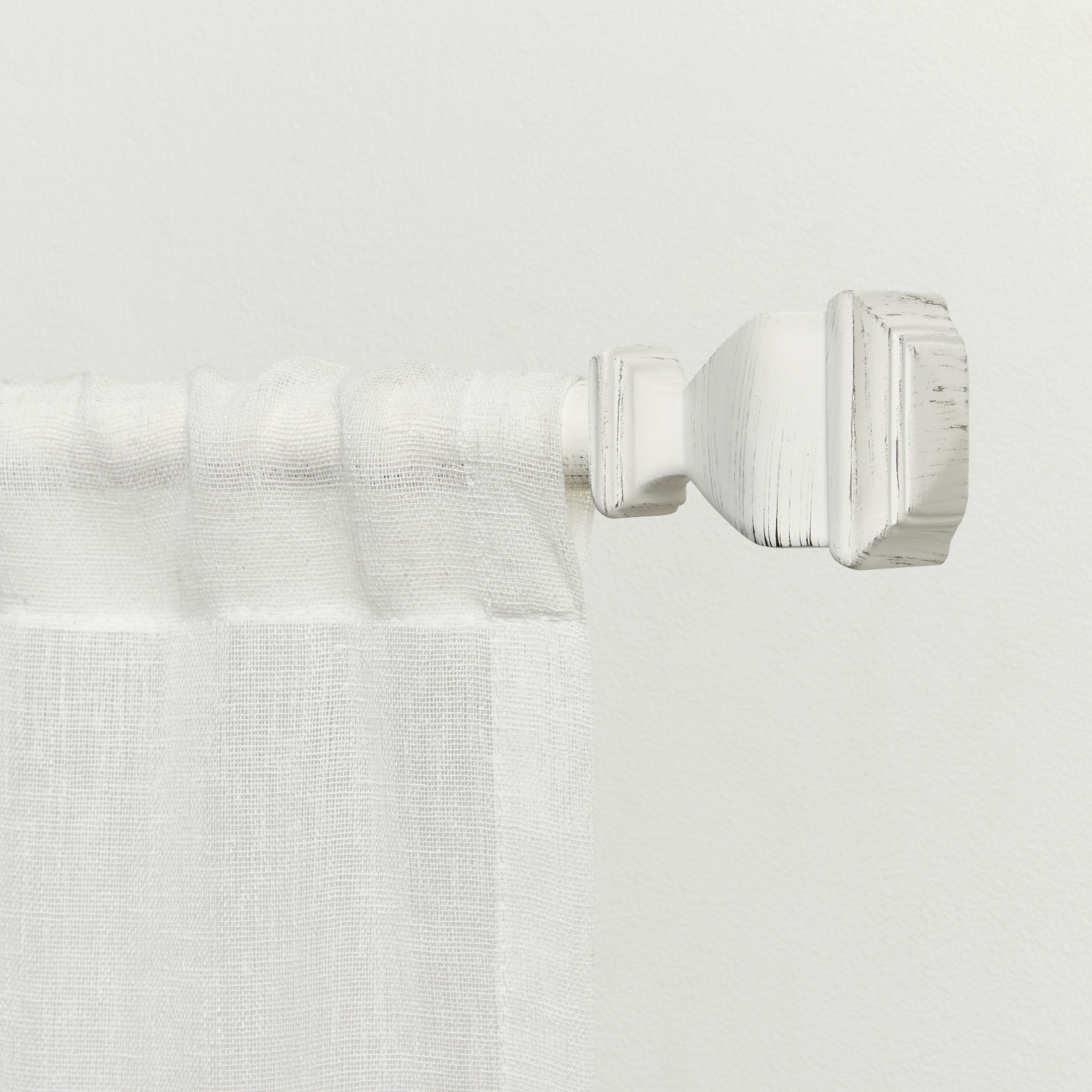 EXCLUSIVE HOME Napoleon 1" Curtain Rod and Coordinating Finial Set, Distressed White, Adjustable 36"-72"
