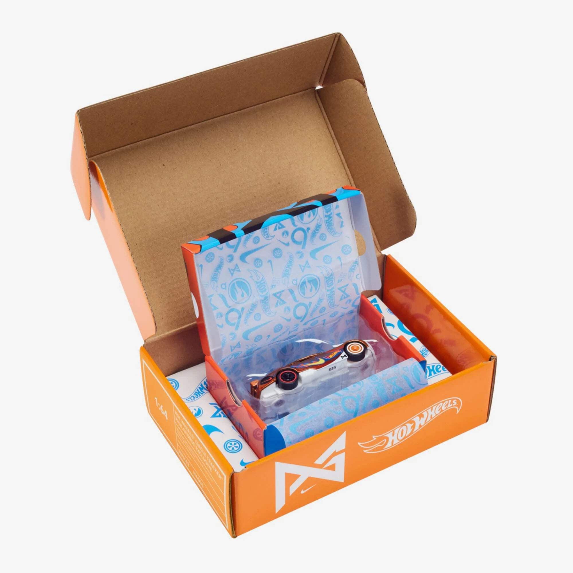 Exclusive Mattel Creations Paul George Hot Wheels Circle Tracker