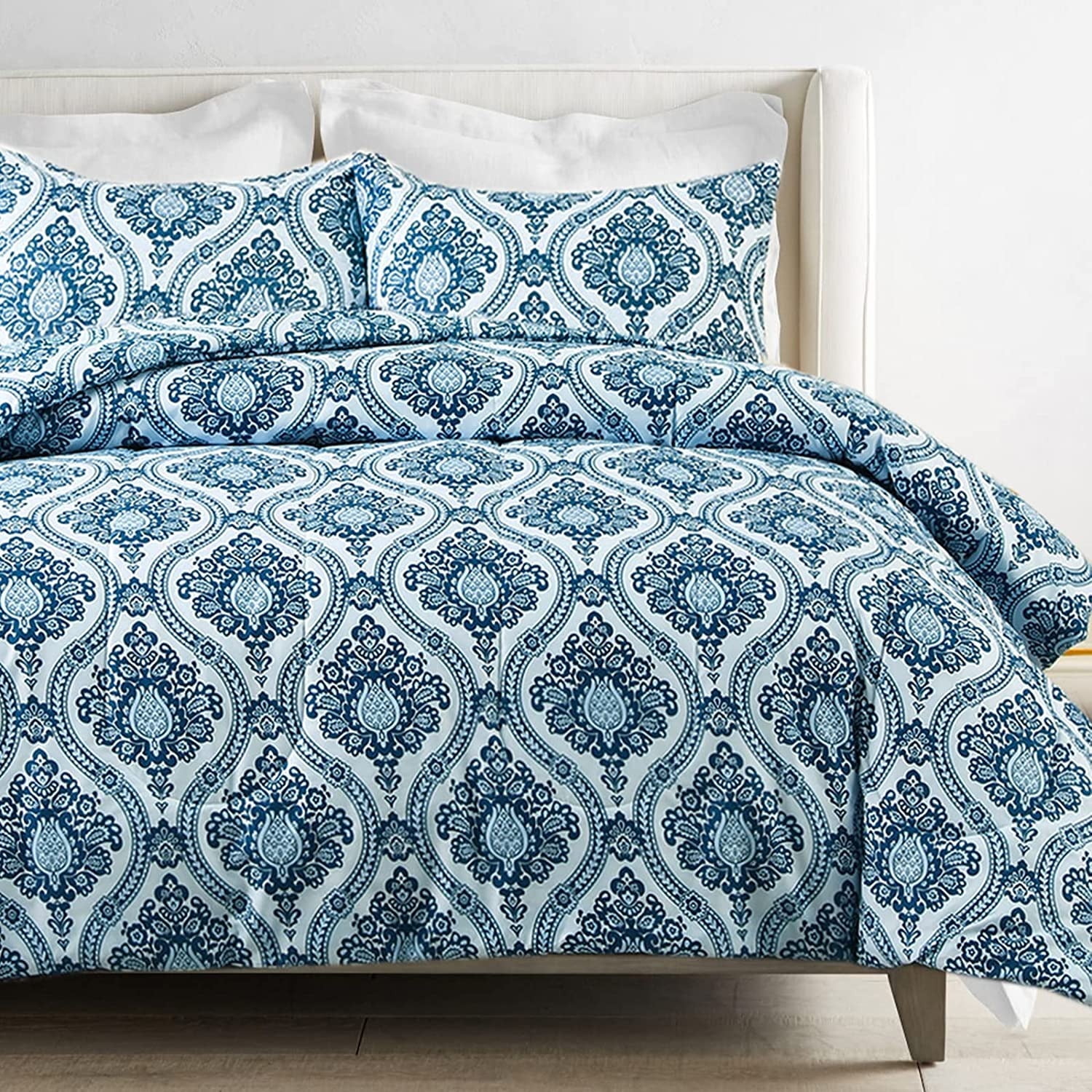Exclusivo Mezcla 2Piece Boho Damask Twin Comforter Set, Navy Blue