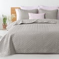 thumbnail image 1 of Exclusivo Mezcla 2-Piece Twin Size Quilt Set, Basket Quilted Bedspread/Coverlet/Bed Cover(68"x 88", Light Grey), 1 of 7