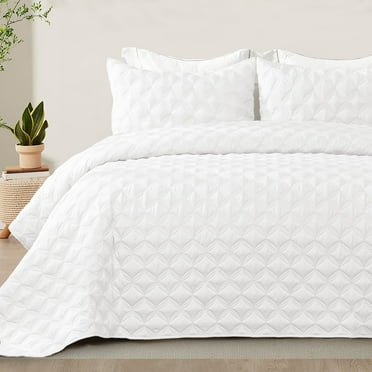Exclusivo Mezcla Bed Quilt Set King Size for All Seasons, Stitched Pattern Quilted Bedspread/ Bedding Set/ Coverlet with 2 Pillow shams, Lightweight and Soft, White