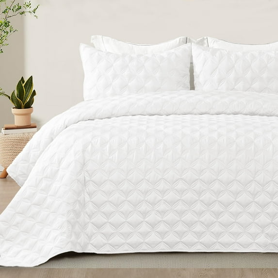 Exclusivo Mezcla Bed Quilt Set Queen Size for All Seasons, Stitched Pattern Quilted Bedspread/ Bedding Set/ Coverlet with 2 Pillow shams, Lightweight and Soft, White