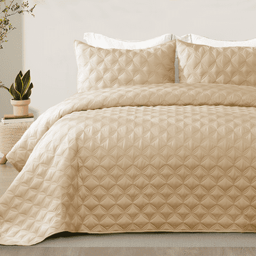 Exclusivo Mezcla Bed Quilt Set Twin Size for All Seasons, Stitched Pattern Quilted Bedspread/ Bedding Set/ Coverlet with 1 Pillow sham, Lightweight and Soft, Camel
