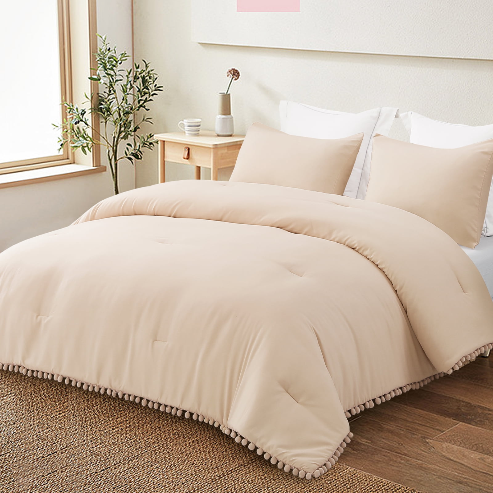 Exclusivo Mezcla Boho Pom Pom Ball Fringe Queen Comforter Set, 3 Pieces Beige Lightweight Down Alternative Bedding Comforter Sets for All Seasons (1 Comforter and 2 Pillowcases)
