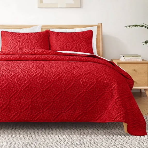 Exclusivo Mezcla California King Quilt Bedding Set, Lightweight Soft Bedspreads Coverlets with 2 Pillow Shams, Modern Red Oversized Quilts King Size for All Seasons