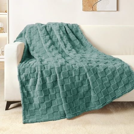 Exclusivo Mezcla Fleece Throw Blanket for Couch, Super Soft Warm Lightweight Checkered Pattern Blanket for All Seasons, Celadon, 50"x60"