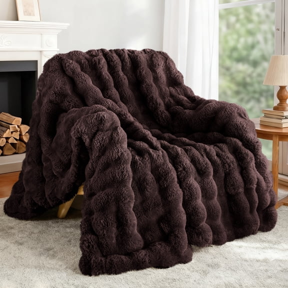 Exclusivo Mezcla Fuzzy Faux Fur Throw Blanket, Sherpa Fleece Blankets,Fluffy Plush Warm Throws for Couch, Bed, 50x60 Inches, Coffee