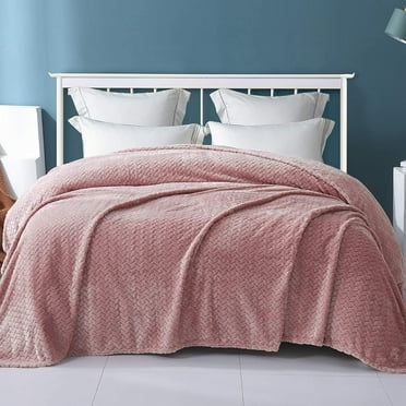 Exclusivo Mezcla King Size Flannel Fleece Blanket, 90"x104" Soft Jacquard Weave Leaves Pattern Velvet Plush Bed Blanket, Pink
