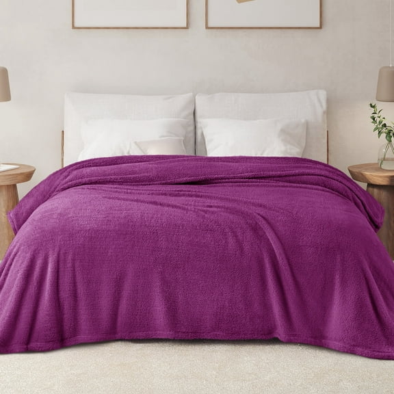 Exclusivo Mezcla King Size Flannel Fleece Blanket, Super Soft Velvet Plush Bed Blanket, 90x104 Inches, Purple