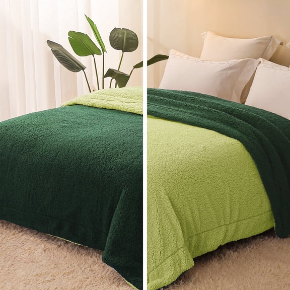 Exclusivo Mezcla King Size Reversible Sherpa Fleece Blanket, Soft Plush Blanket for Bed Sofa, Warm Fluffy Blankets for All Season, 90"x104", Forest/ Mint Green