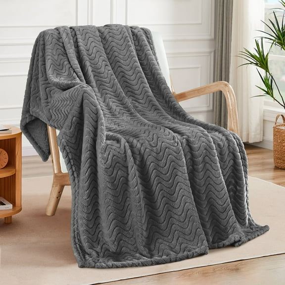 Exclusivo Mezcla Large Flannel Fleece Throw Blanket, Jacquard Weave Wave Pattern Blanket (50" x 70", Dark Grey)