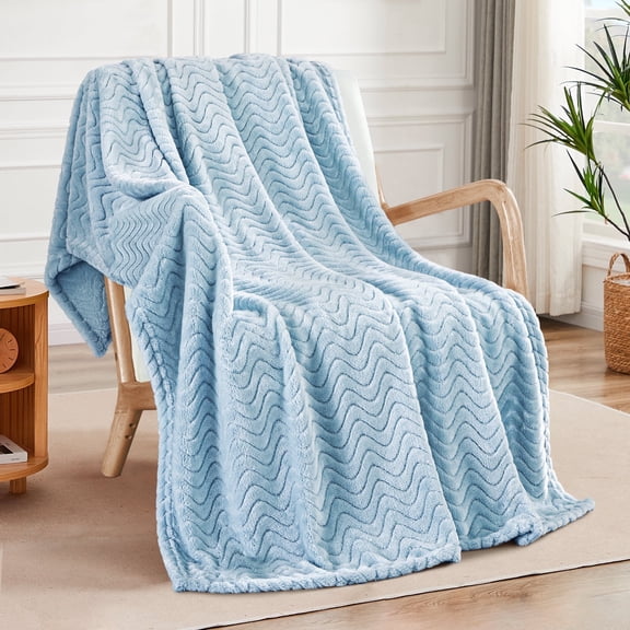 Exclusivo Mezcla Large Flannel Fleece Throw Blanket, Jacquard Weave Wave Pattern Blanket (50" x 70", Light Blue)